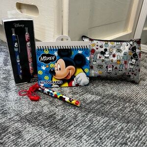 Disney Mickey Mouse Autograph Book Stationery Pen Set Bundle✨